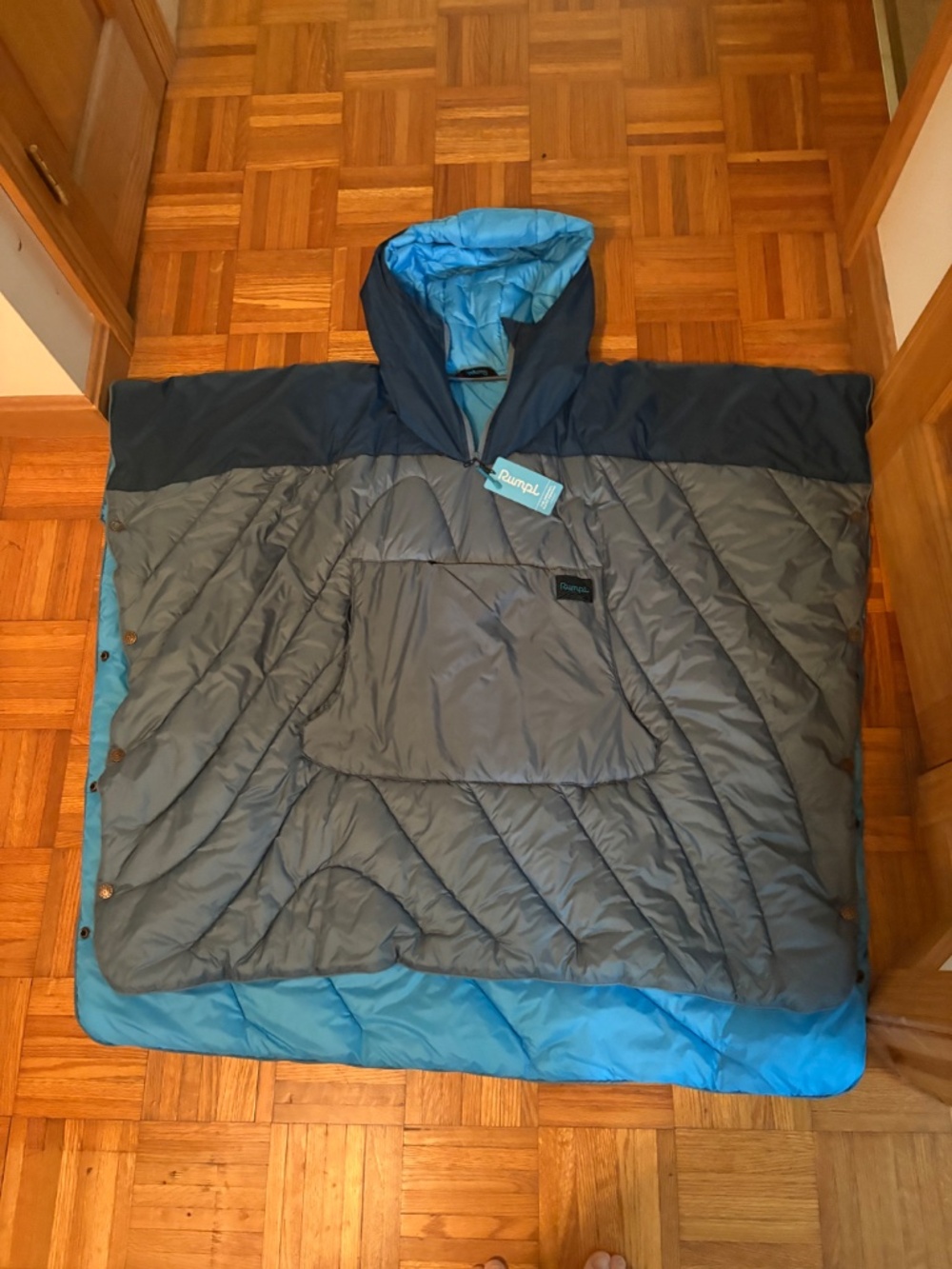 RUMPL Puffy Poncho Large BLUE